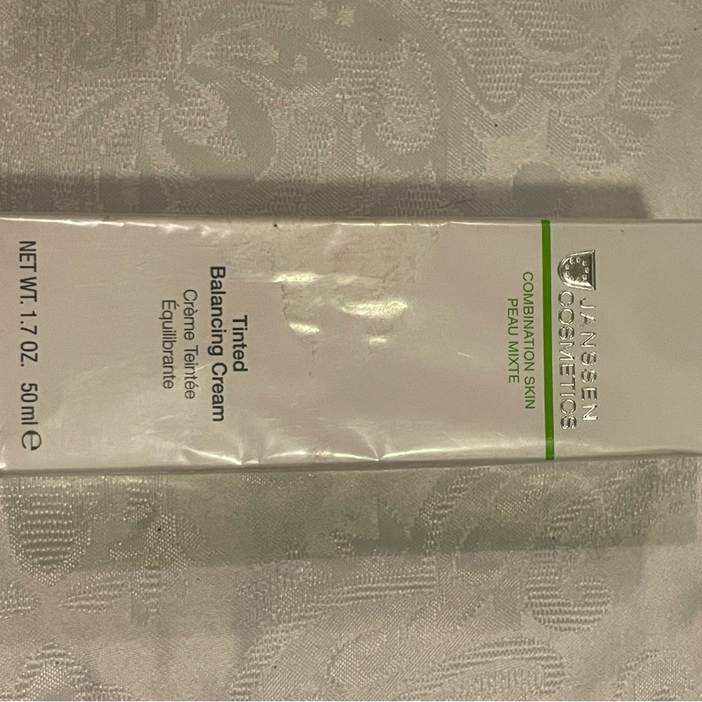 Janseen Cosmetics - tinted balancing cream for combination skin 1.7oz